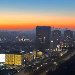 Skyscrapper Z Widokiem Na Panorame Warszawy Apartament